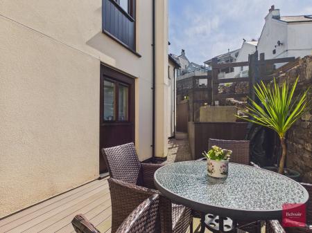 2 bedroom Flat for sale in St Annes, Mumbles, Swansea, SA3