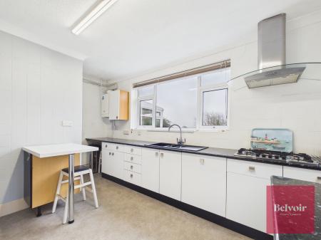 5 bedroom Bungalow for sale in Parklands View, Sketty, Swansea, SA2