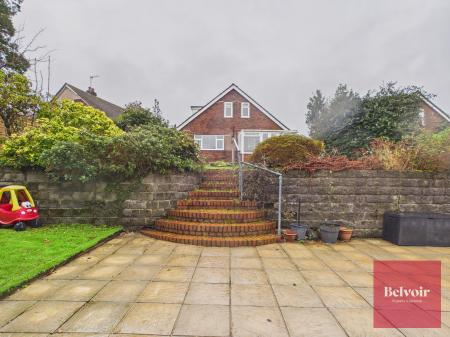 5 bedroom Bungalow for sale in Parklands View, Sketty, Swansea, SA2