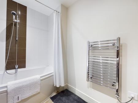 2 bedroom Flat to let in Meridian Bay, Trawler Road, Maritime Quarter, Swansea, SA1