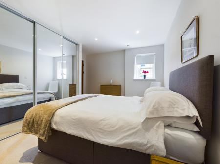 2 bedroom Flat to let in Meridian Bay, Trawler Road, Maritime Quarter, Swansea, SA1