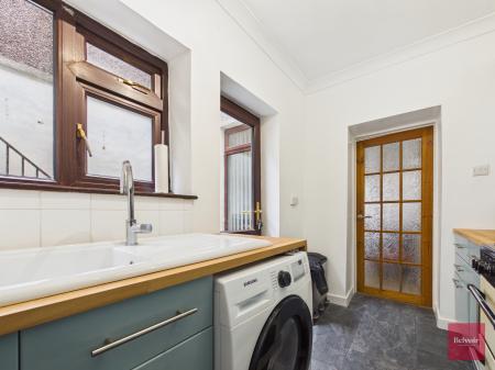 2 bedroom Terraced House to let in Terrace Road, Mount Pleasant, Swansea, SA1