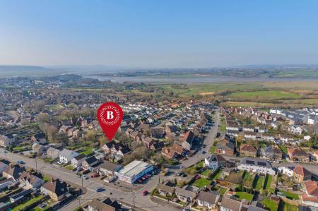 4 bedroom Detached house for sale in Clos Y Banc Yr Eithen, Gorseinon, Swansea, SA4