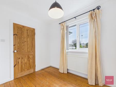 4 bedroom Detached house to let in Wychwood Close, Langland, Swansea, SA3