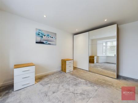 2 bedroom Maisonette to let in Anchor Bay Court, Mumbles Road, Mumbles, Swansea, SA3