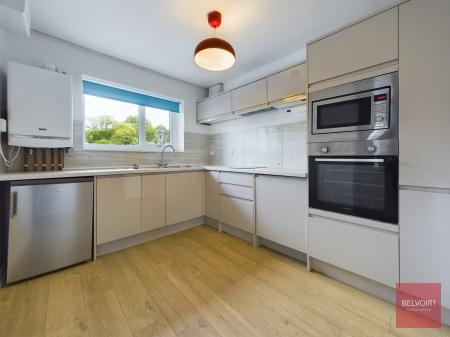 2 bedroom Maisonette to let in Anchor Bay Court, Mumbles Road, Mumbles, Swansea, SA3