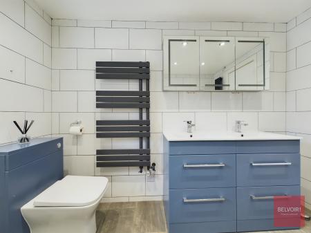 2 bedroom Maisonette to let in Anchor Bay Court, Mumbles Road, Mumbles, Swansea, SA3