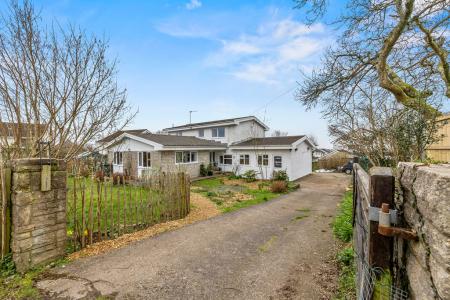 5 bedroom Detached house for sale in 1 Joiners Road, Three Crosses, Swansea, SA4