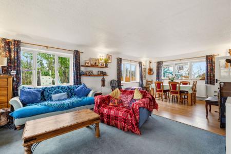 5 bedroom Detached house for sale in 1 Joiners Road, Three Crosses, Swansea, SA4