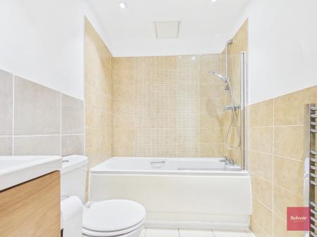 2 bedroom Flat to let in Walter Road, Uplands, Swansea, SA1