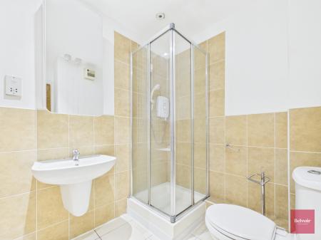 2 bedroom Flat to let in Walter Road, Uplands, Swansea, SA1