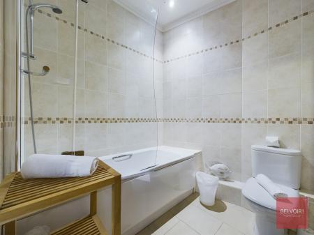 3 bedroom Flat to let in Langland Bay Manor, Langland, Swansea, SA3