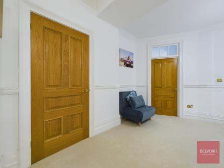 3 bedroom Flat to let in Langland Bay Manor, Langland, Swansea, SA3