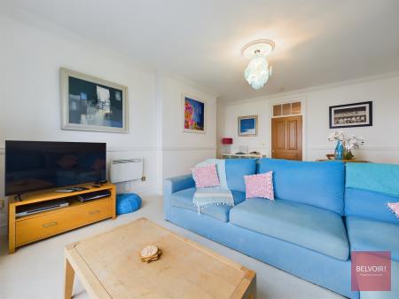 3 bedroom Flat to let in Langland Bay Manor, Langland, Swansea, SA3