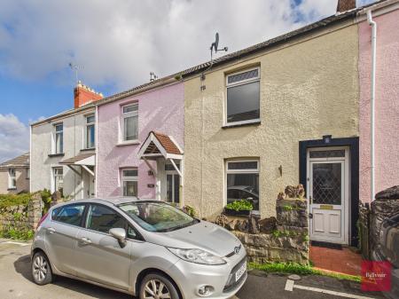 2 bedroom Terraced House to let in Gloucester Place, Mumbles, Swansea, SA3