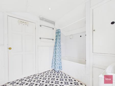 2 bedroom Terraced House to let in Gloucester Place, Mumbles, Swansea, SA3