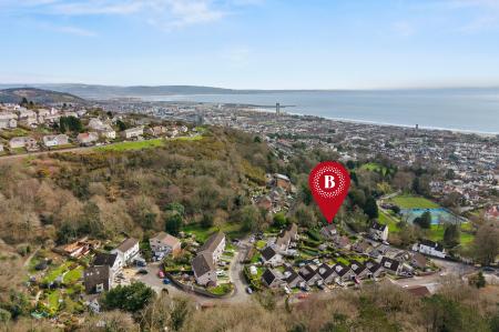 3 bedroom Detached house for sale in Penlan Crescent, Uplands, Swansea, SA2