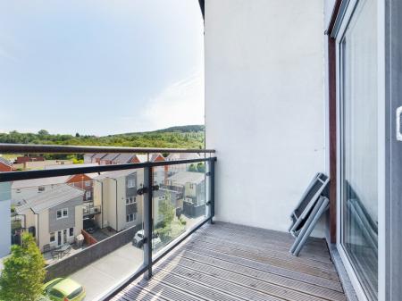 2 bedroom Flat to let in Belleisle Apartments, Copper Quarter, Swansea, SA1