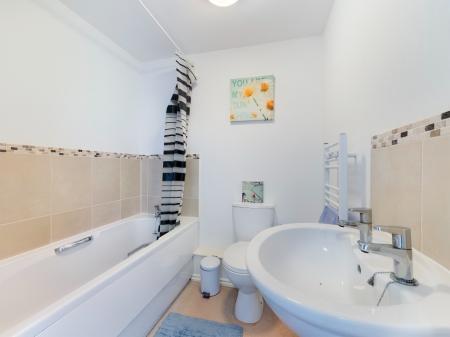 2 bedroom Flat to let in Belleisle Apartments, Copper Quarter, Swansea, SA1