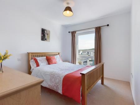 2 bedroom Flat to let in Belleisle Apartments, Copper Quarter, Swansea, SA1