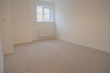 2 bedroom Terraced House to let in Morris Drive, Pentrechywth, Swansea, SA1