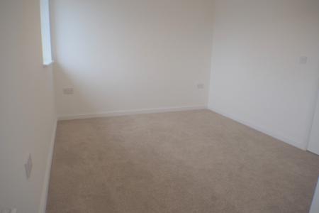 2 bedroom Terraced House to let in Morris Drive, Pentrechywth, Swansea, SA1