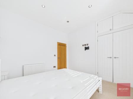 2 bedroom End of terrace house to let in Newton Road, Newton, Swansea, SA3