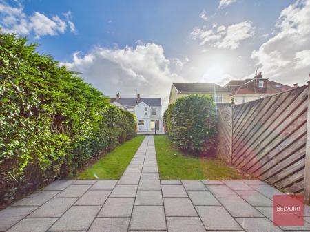 2 bedroom End of terrace house to let in Newton Road, Newton, Swansea, SA3