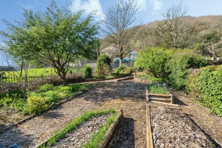 3 bedroom Detached house for sale in New Road, Jersey Marine, Swansea, SA10