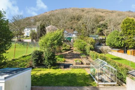 3 bedroom Detached house for sale in New Road, Jersey Marine, Swansea, SA10