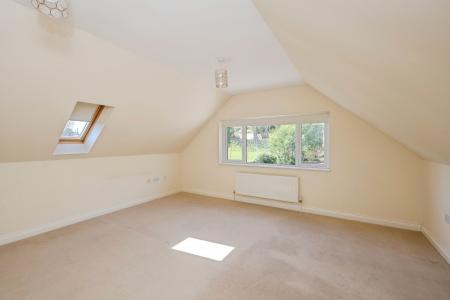 3 bedroom Detached house for sale in New Road, Jersey Marine, Swansea, SA10