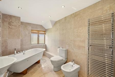 5 bedroom Detached house for sale in Groves Avenue, Langland, Swansea, SA3