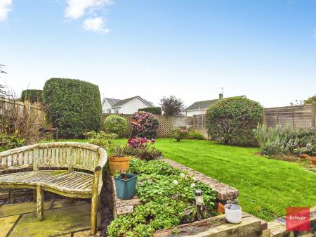 2 bedroom Bungalow for sale in Summerland Lane, Newton, Swansea, SA3