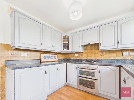 2 bedroom Terraced House to let in Woolacott Mews, Newton, Swansea, SA3