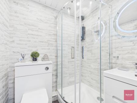 3 bedroom Flat to let in Nautilus House, Goose Island, Maritime Quarter, Swansea, SA1