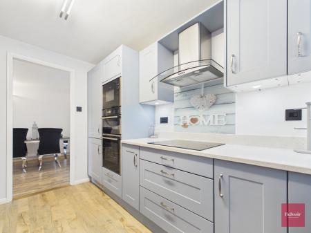 3 bedroom Flat to let in Nautilus House, Goose Island, Maritime Quarter, Swansea, SA1