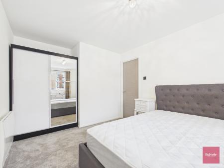 3 bedroom Flat to let in Nautilus House, Goose Island, Maritime Quarter, Swansea, SA1