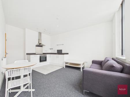 1 bedroom Flat to let in College Street, City Centre, Swansea, SA1