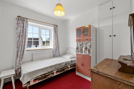 3 bedroom Detached house for sale in Langland Court Road, Langland, Swansea, SA3