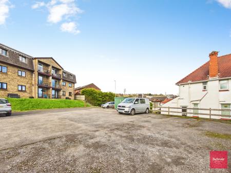 2 bedroom Flat to let in Vivian Mansions, Sketty, Swansea, SA2