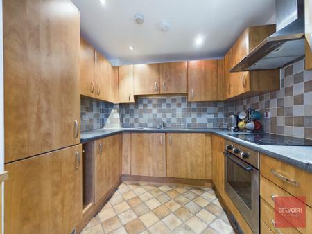 1 bedroom Flat to let in Altamar, Kings Road, Swansea, SA1