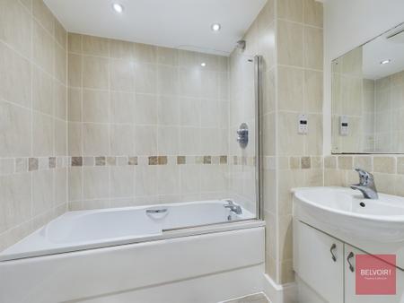 1 bedroom Flat to let in Altamar, Kings Road, Swansea, SA1