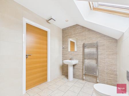 3 bedroom Town house to let in Mumbles Road, Mumbles, Swansea, SA3