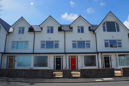 3 bedroom Town house to let in Mumbles Road, Mumbles, Swansea, SA3
