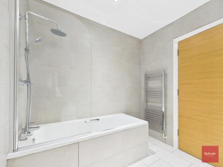 3 bedroom Town house to let in Mumbles Road, Mumbles, Swansea, SA3