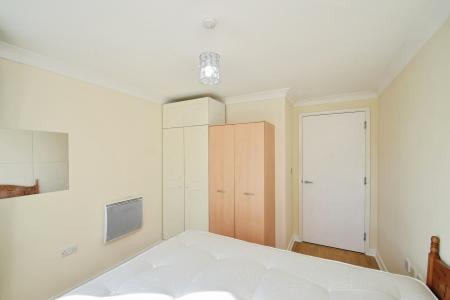 2 bedroom Flat for sale in Princess Way, Swansea, SA1