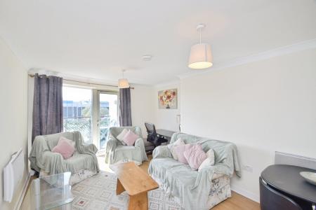 2 bedroom Flat for sale in Princess Way, Swansea, SA1