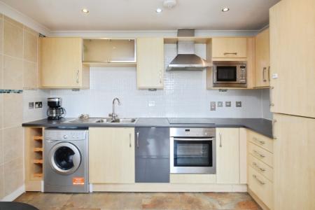 2 bedroom Flat for sale in Princess Way, Swansea, SA1