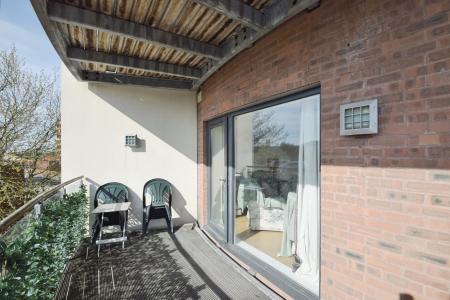 2 bedroom Flat for sale in Princess Way, Swansea, SA1