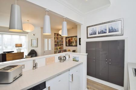 2 bedroom Town house for sale in Rembrandt Court Masefield Way, Swansea, SA2